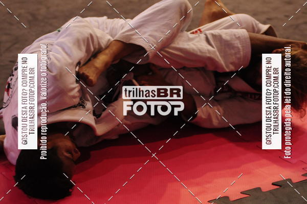 Buy your photos of the eventCIRCUITO EXTREME PRO DE JIU JITSU on Fotop