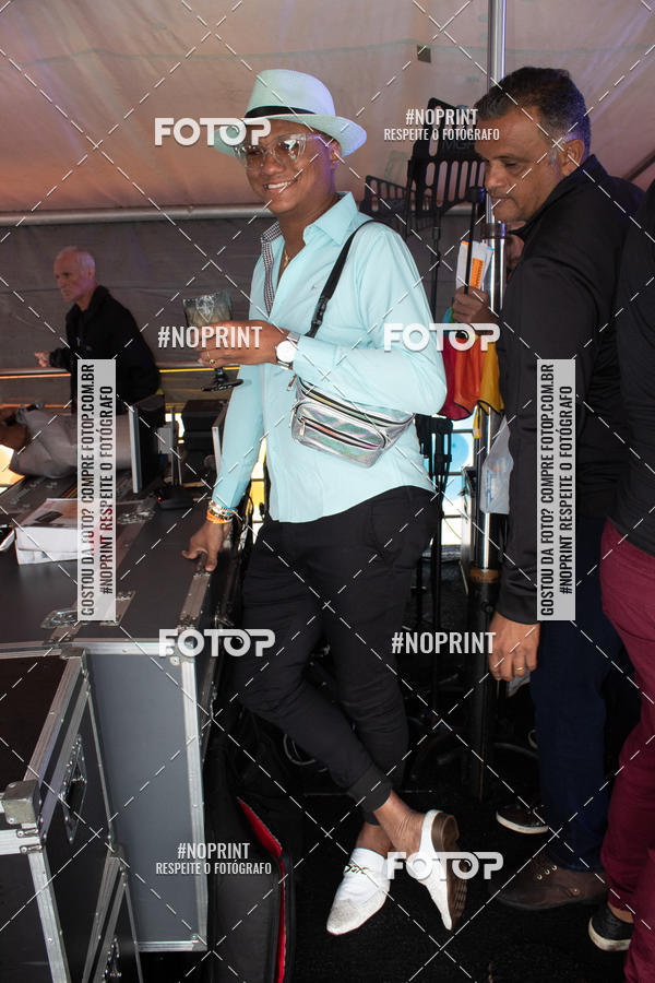 Buy your photos of the event2 Parada do Orgulho LGBT de PG on Fotop