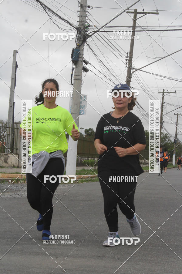 Buy your photos of the eventSuzano Shopping Run  on Fotop