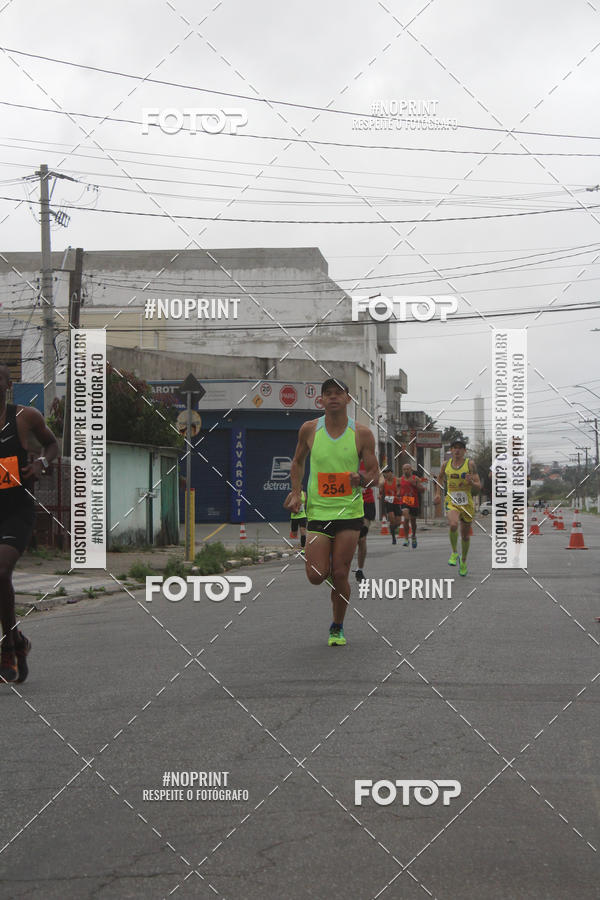 Buy your photos of the eventSuzano Shopping Run  on Fotop