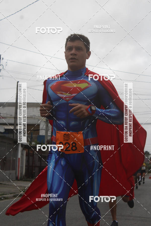 Buy your photos of the eventSuzano Shopping Run  on Fotop