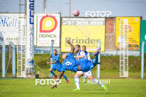 Buy your photos of the eventESPORTE CLUBE NOVO HAMBURGO X AIMOR� on Fotop