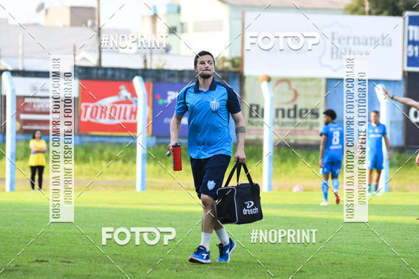 Buy your photos of the eventESPORTE CLUBE NOVO HAMBURGO X AIMOR� on Fotop