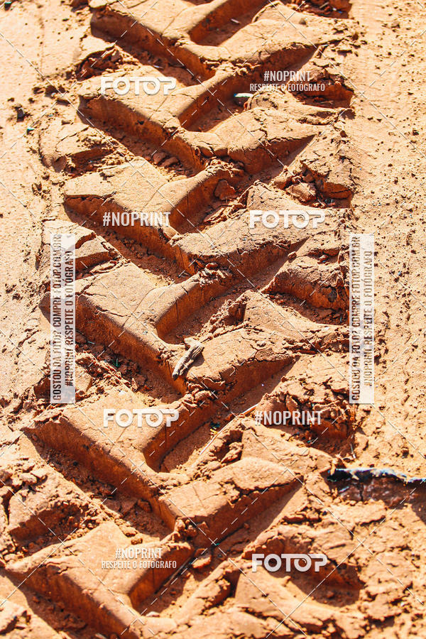 Buy your photos of the eventCorrida R�stica Serra da �gua Limpa - Edi��o Dinossauros on Fotop