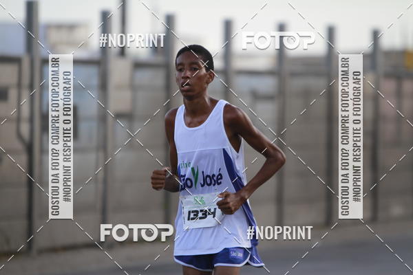 Achetez vos photos de l'vnement10 Corrida So Lucas sur Fotop