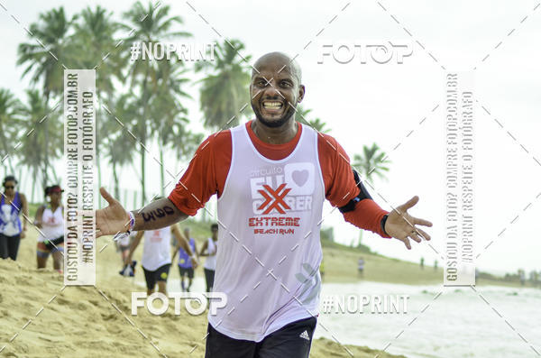 Buy your photos of the eventEXTREME BEACH RUN on Fotop