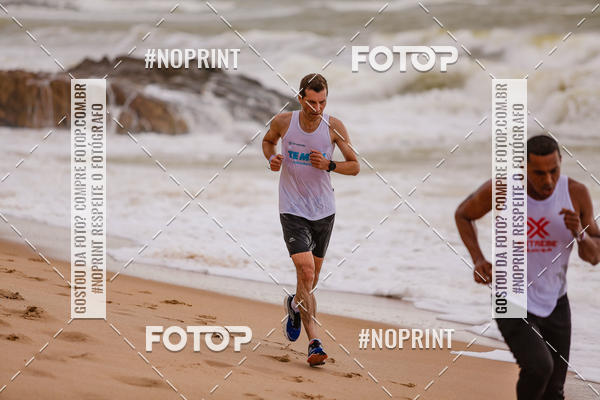 Achetez vos photos de l'vnementEXTREME BEACH RUN sur Fotop