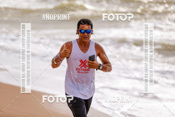 Achetez vos photos de l'vnementEXTREME BEACH RUN sur Fotop