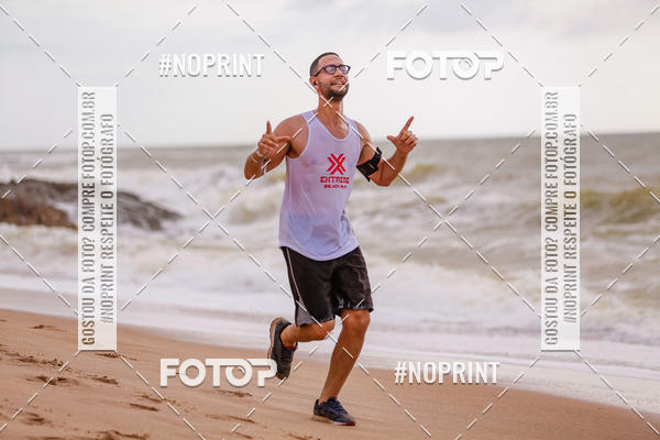 Achetez vos photos de l'vnementEXTREME BEACH RUN sur Fotop