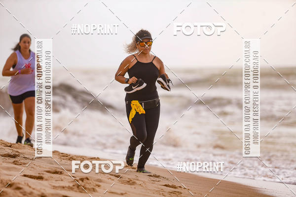 Achetez vos photos de l'vnementEXTREME BEACH RUN sur Fotop