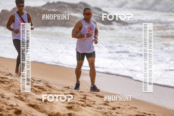 Achetez vos photos de l'vnementEXTREME BEACH RUN sur Fotop