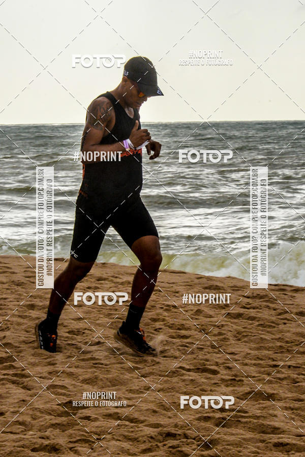 Achetez vos photos de l'vnementEXTREME BEACH RUN sur Fotop