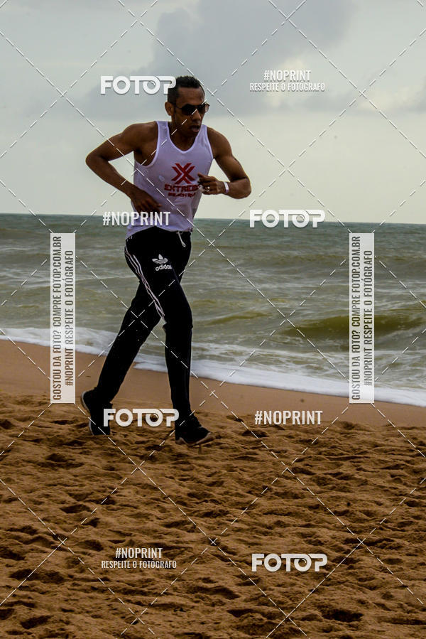 Achetez vos photos de l'vnementEXTREME BEACH RUN sur Fotop