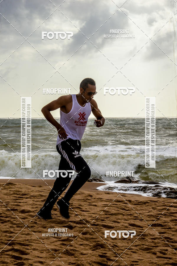 Achetez vos photos de l'vnementEXTREME BEACH RUN sur Fotop
