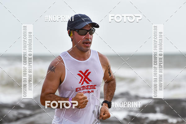 Achetez vos photos de l'vnementEXTREME BEACH RUN sur Fotop