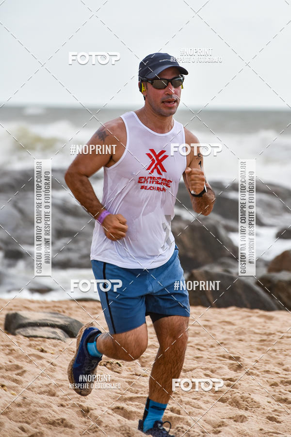 Achetez vos photos de l'vnementEXTREME BEACH RUN sur Fotop