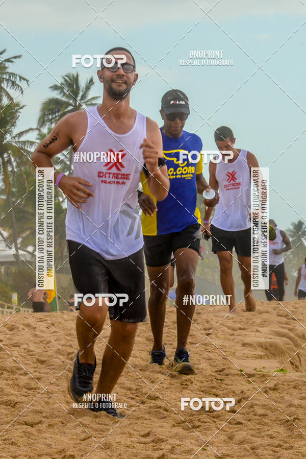 Achetez vos photos de l'vnementEXTREME BEACH RUN sur Fotop