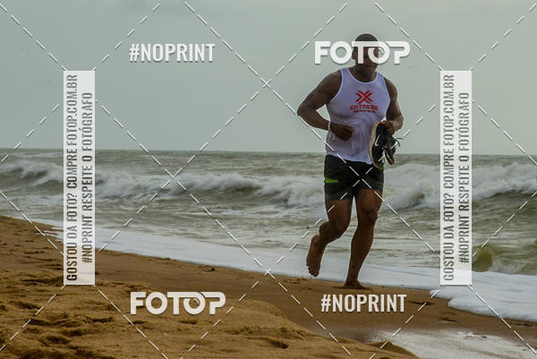 Achetez vos photos de l'vnementEXTREME BEACH RUN sur Fotop