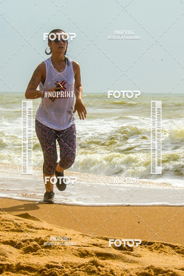 Achetez vos photos de l'vnementEXTREME BEACH RUN sur Fotop