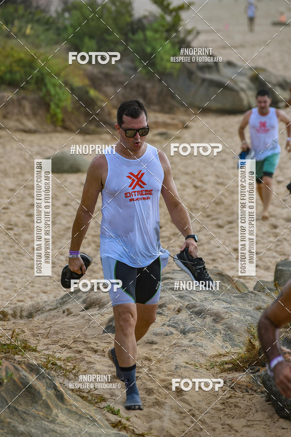 Achetez vos photos de l'vnementEXTREME BEACH RUN sur Fotop