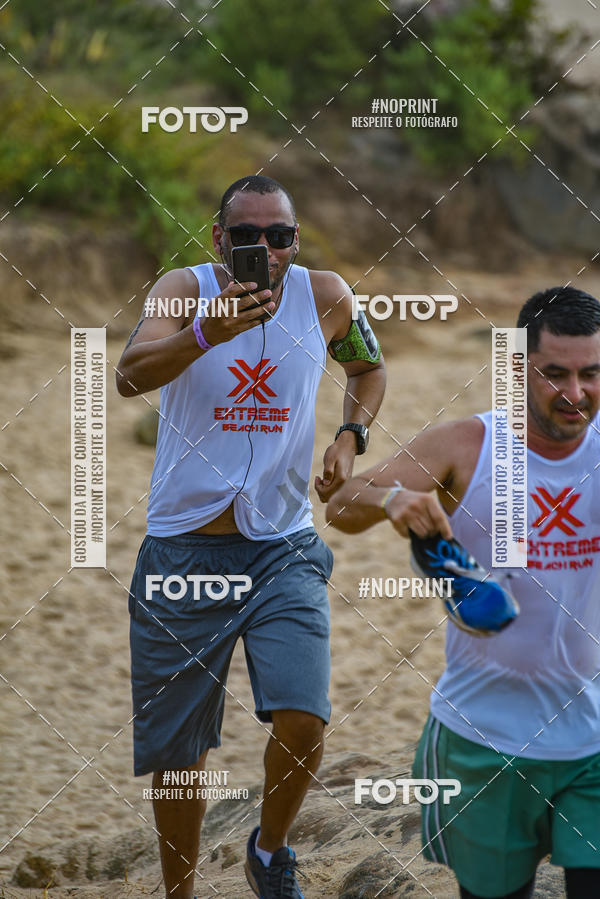 Achetez vos photos de l'vnementEXTREME BEACH RUN sur Fotop