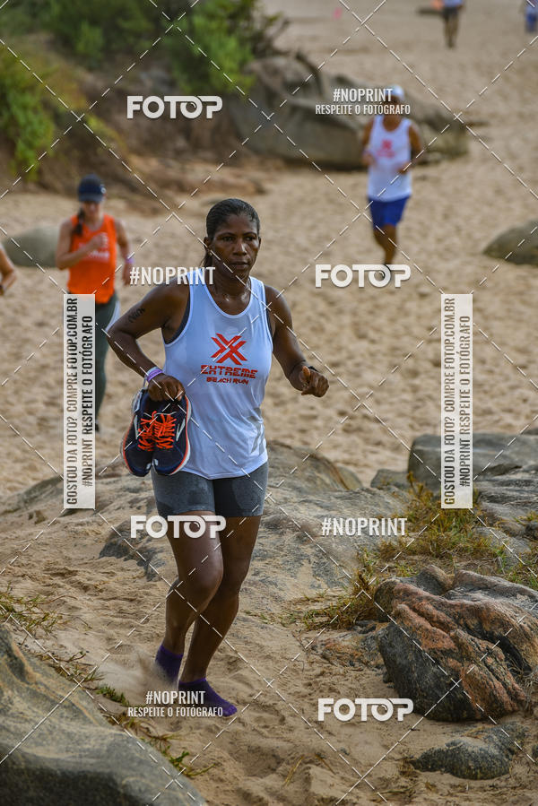 Achetez vos photos de l'vnementEXTREME BEACH RUN sur Fotop