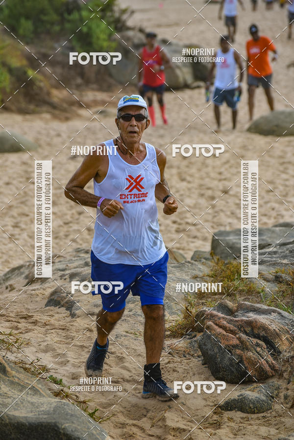 Achetez vos photos de l'vnementEXTREME BEACH RUN sur Fotop