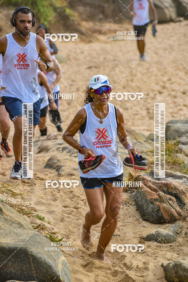 Achetez vos photos de l'vnementEXTREME BEACH RUN sur Fotop