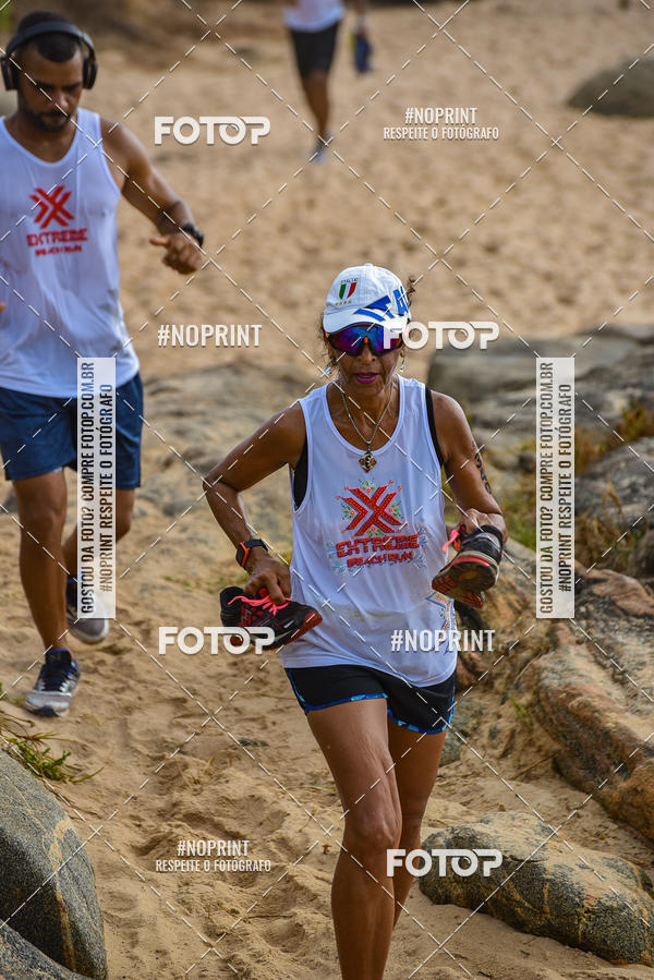 Achetez vos photos de l'vnementEXTREME BEACH RUN sur Fotop