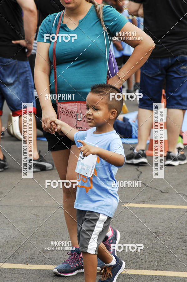 Buy your photos of the eventCorrida Kids Tivoli on Fotop