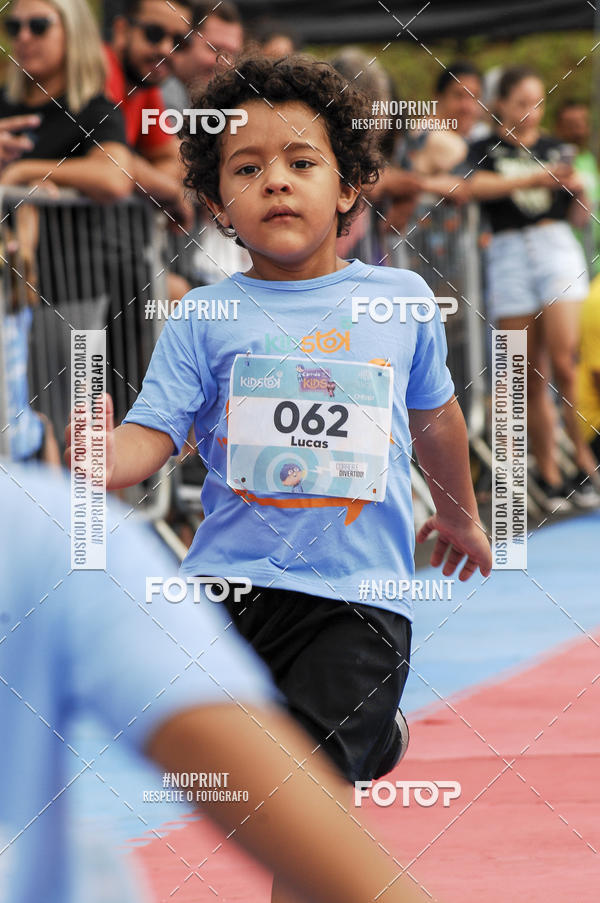 Achetez vos photos de l'vnementCorrida Kids Tivoli sur Fotop