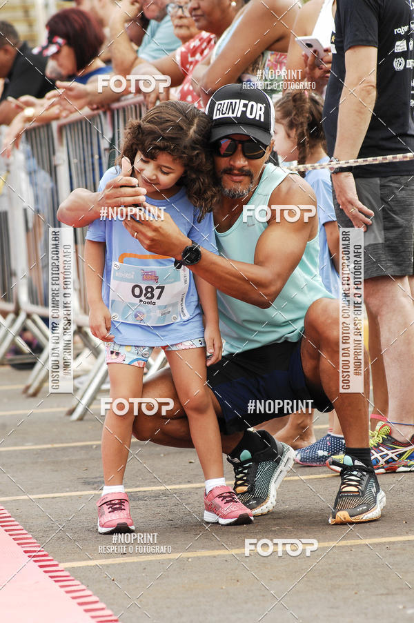 Achetez vos photos de l'vnementCorrida Kids Tivoli sur Fotop