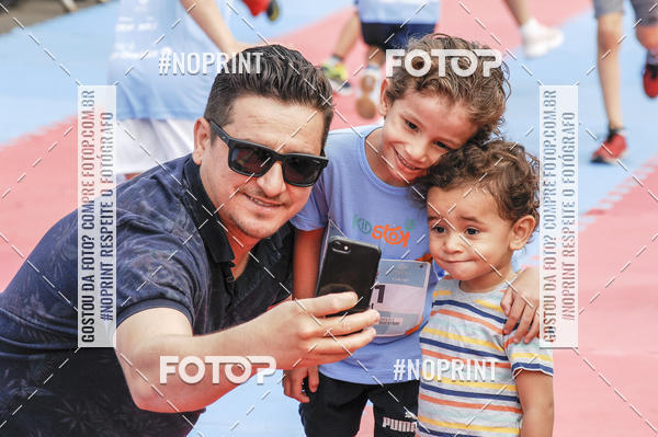 Buy your photos of the eventCorrida Kids Tivoli on Fotop
