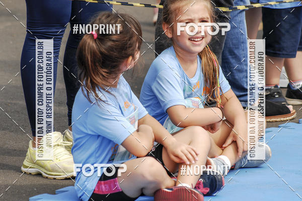 Buy your photos of the eventCorrida Kids Tivoli on Fotop