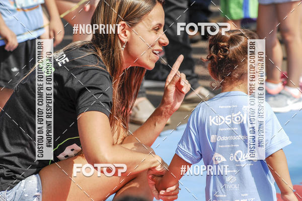 Achetez vos photos de l'vnementCorrida Kids Tivoli sur Fotop