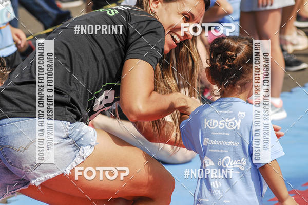 Achetez vos photos de l'vnementCorrida Kids Tivoli sur Fotop