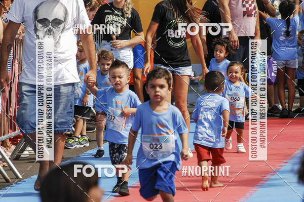 Achetez vos photos de l'vnementCorrida Kids Tivoli sur Fotop