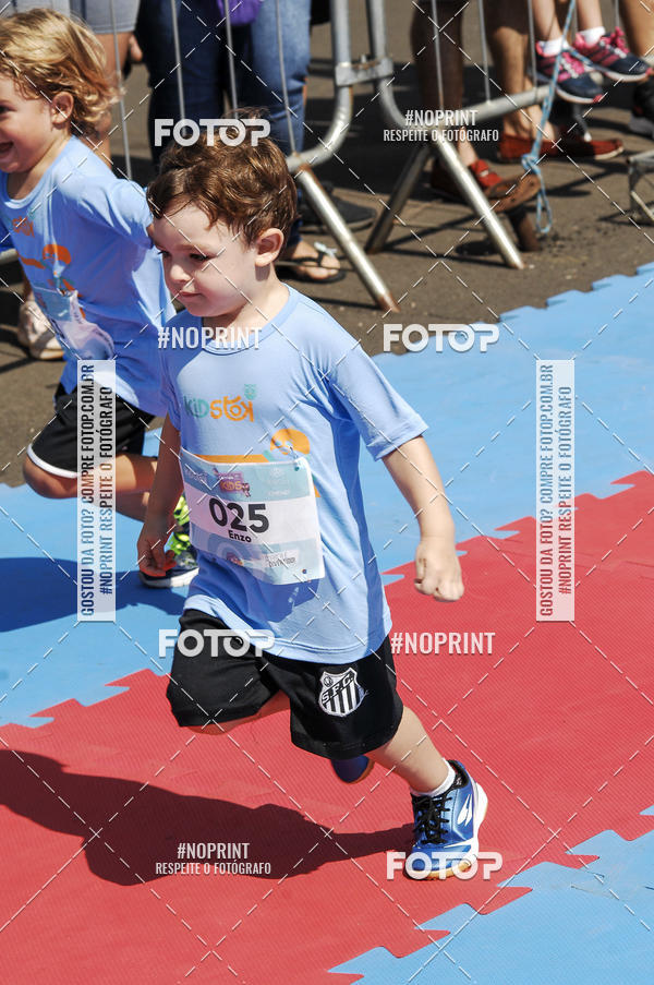 Achetez vos photos de l'vnementCorrida Kids Tivoli sur Fotop