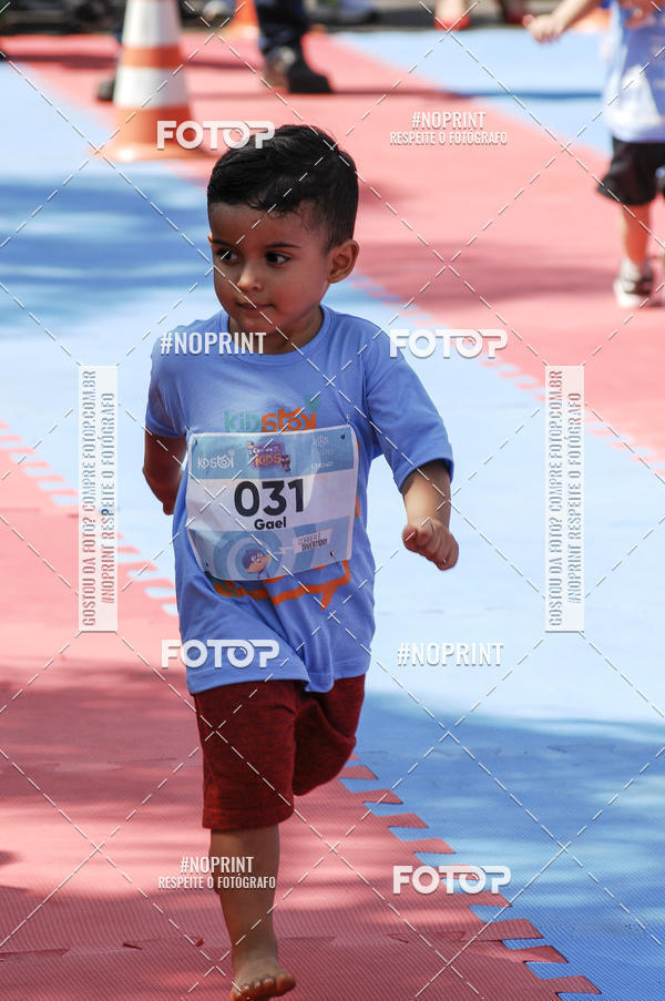 Achetez vos photos de l'vnementCorrida Kids Tivoli sur Fotop