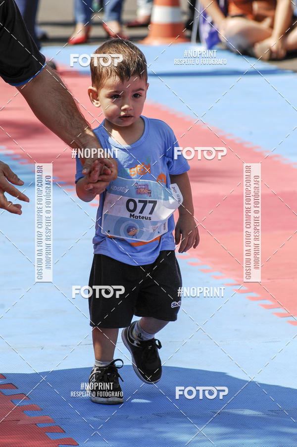 Achetez vos photos de l'vnementCorrida Kids Tivoli sur Fotop