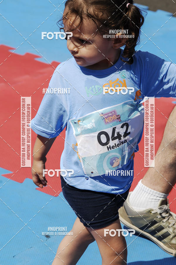 Buy your photos of the eventCorrida Kids Tivoli on Fotop