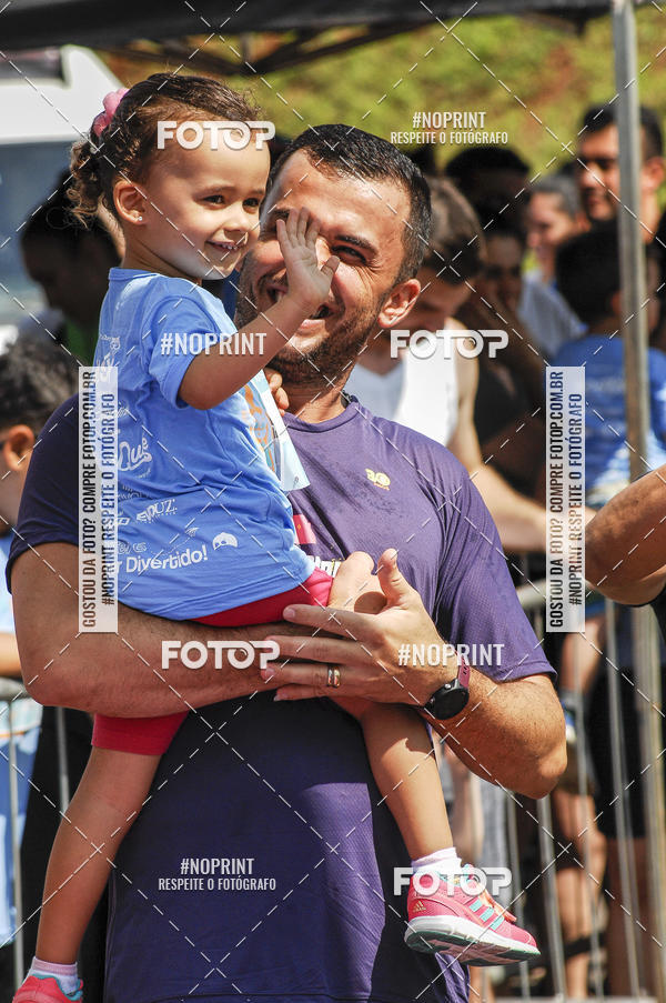 Achetez vos photos de l'vnementCorrida Kids Tivoli sur Fotop