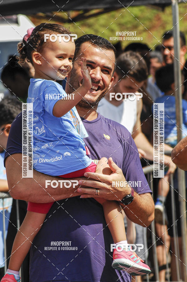 Achetez vos photos de l'vnementCorrida Kids Tivoli sur Fotop