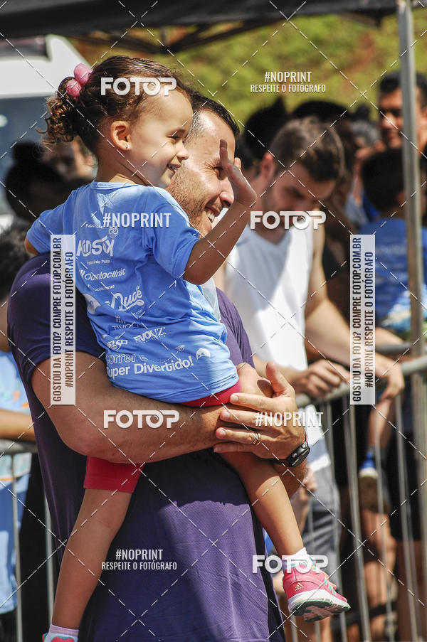 Achetez vos photos de l'vnementCorrida Kids Tivoli sur Fotop