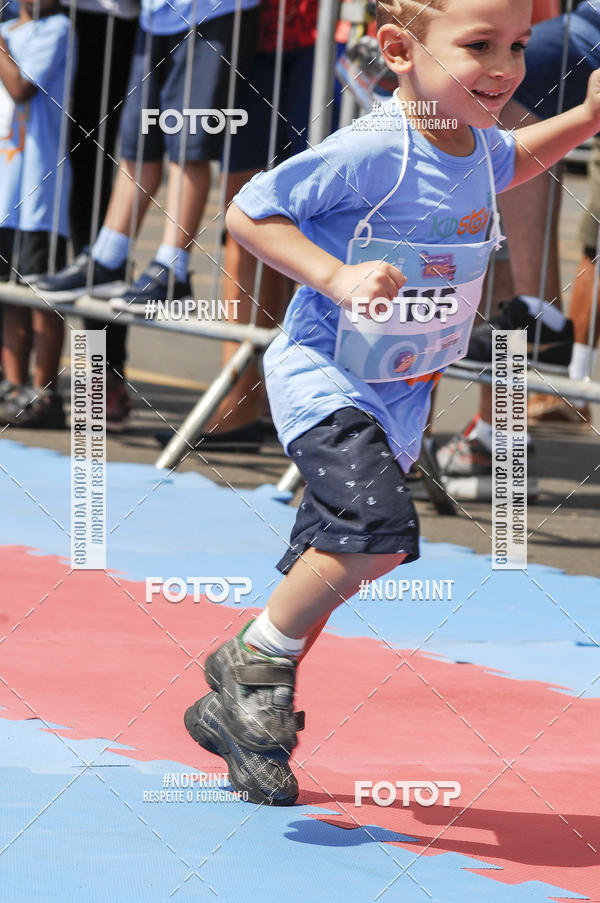 Achetez vos photos de l'vnementCorrida Kids Tivoli sur Fotop