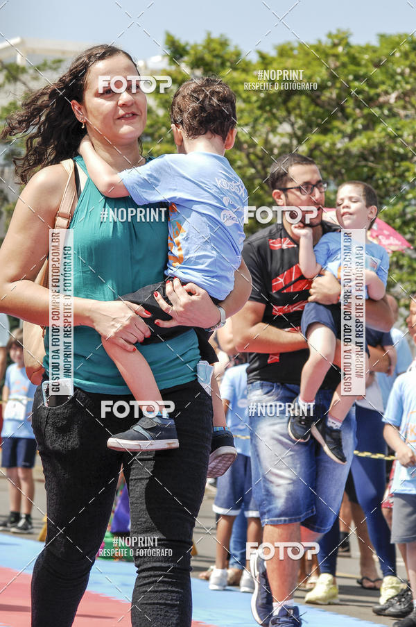 Achetez vos photos de l'vnementCorrida Kids Tivoli sur Fotop