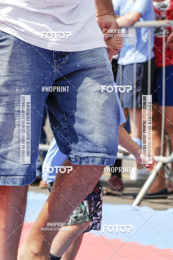 Achetez vos photos de l'vnementCorrida Kids Tivoli sur Fotop