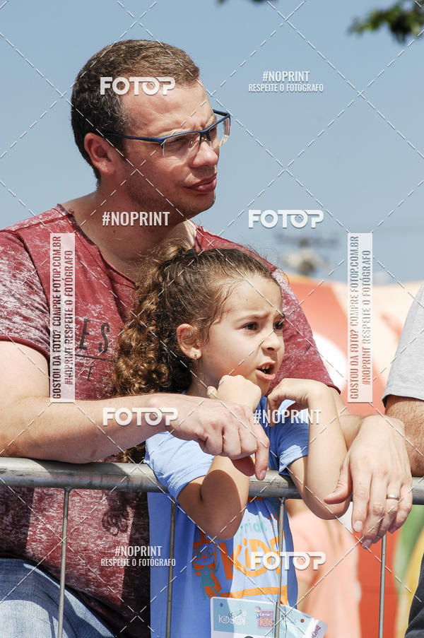 Achetez vos photos de l'vnementCorrida Kids Tivoli sur Fotop