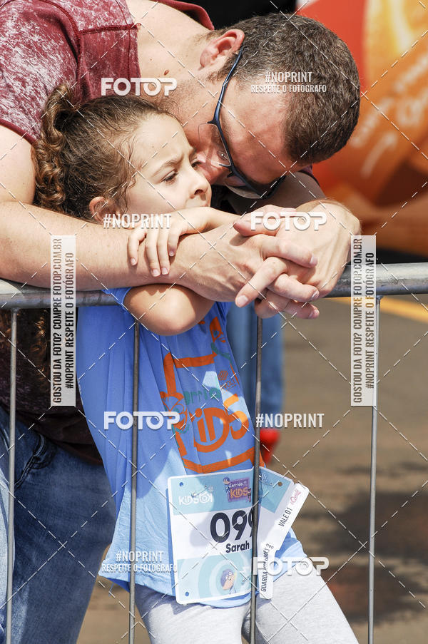 Buy your photos of the eventCorrida Kids Tivoli on Fotop