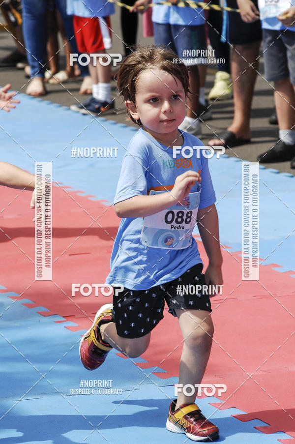 Buy your photos of the eventCorrida Kids Tivoli on Fotop